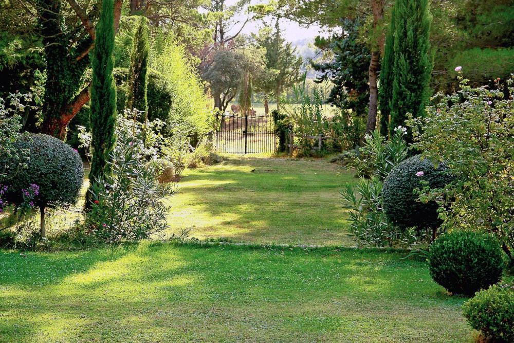 Le Domaine De Saint Veran Orgon Exteriér fotografie